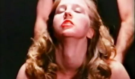 Dappere jonge gratis seks film kijken Lesbienne.