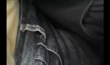 De roodharige deed een rodeo met de grootte gratis seksfilm 123 van de penis.