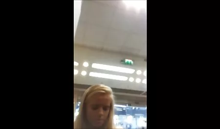 Schoonheid met een hollandse seks films coole Kont weet hoe je een man goed kunt maken