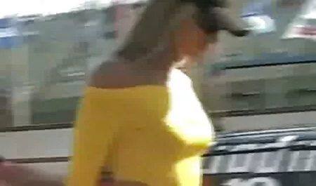 Zwarte meisjes masseren penis voor hollandse seksfilms masseur.