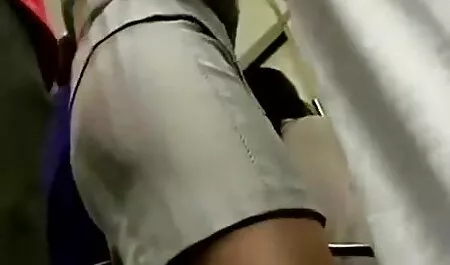 Busty Chick plagen oma seksfilm en andere mannen neuken