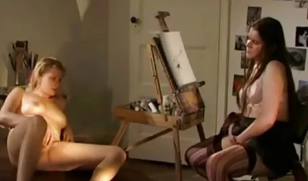 Riley Reid luxueus brengt haar vriendin naar de top van gratis seks film XTC