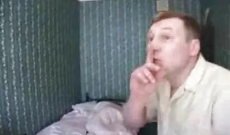 Russische tieners om hun vriendje naar de gratis lange seksfilmpjes top van extase te brengen.