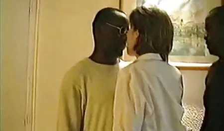 Swingers kwamen bijeen voor een vergadering. massage seksfilm