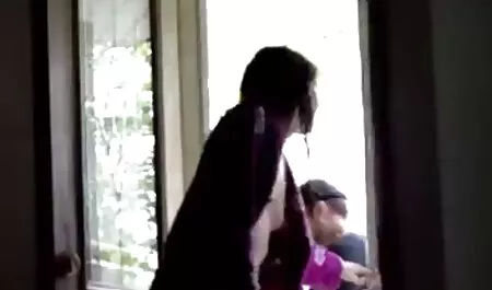 Big girl moaning sweet from eldak cavalier seksfilm 123